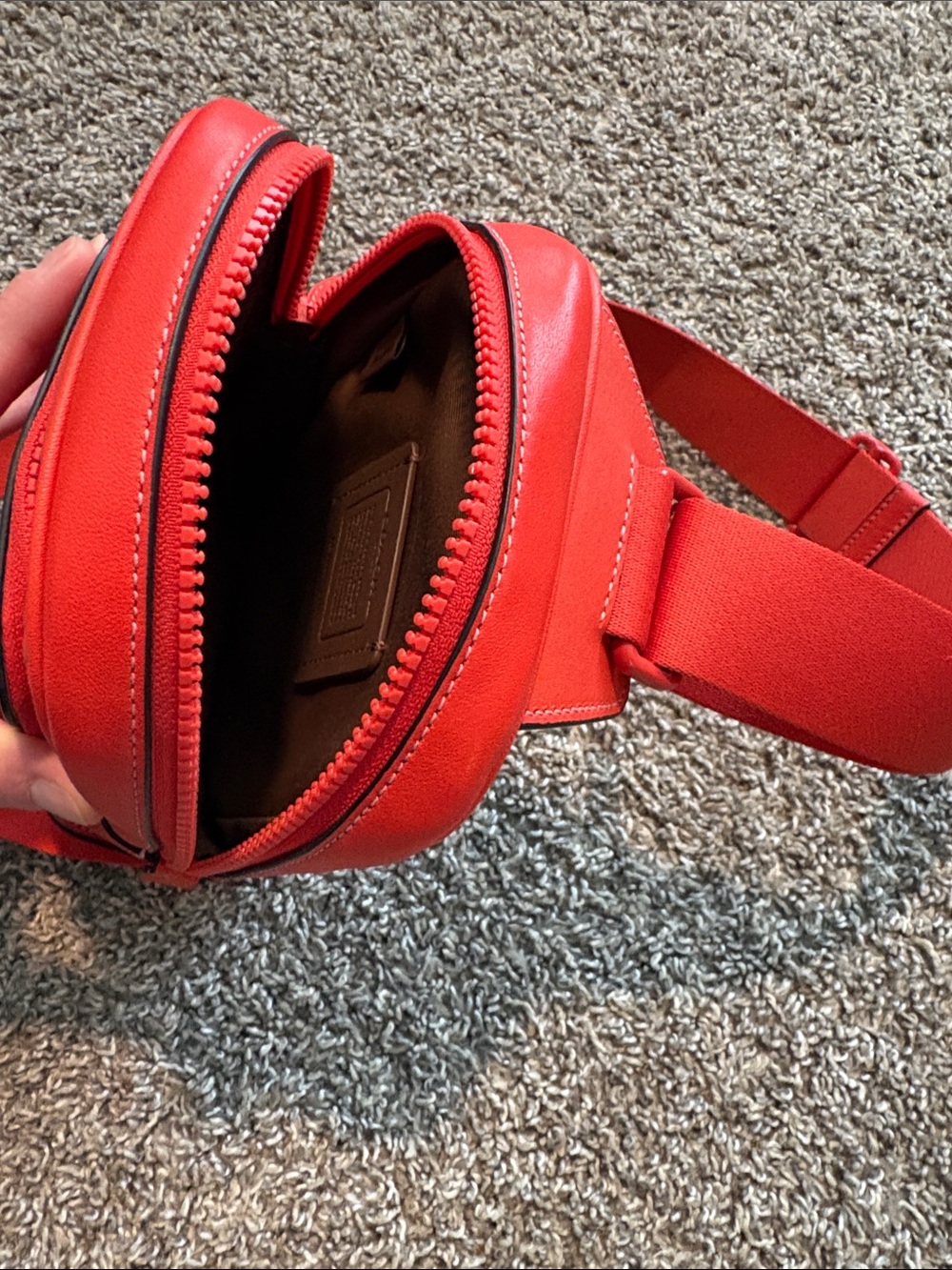 Coach - Track Pack 14 In Signature Leather / Red Orange - Picture 4 of 6